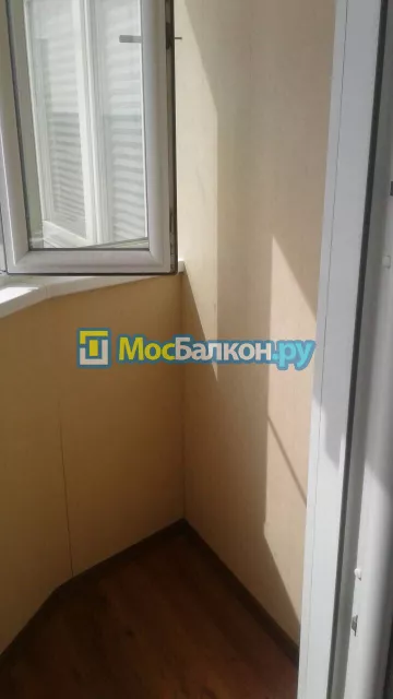 Отделка балкона и лоджии пластиковыми ПВХ панелями в Балашихе от компании МосБалкон
