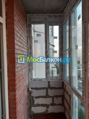 Панорамное остекление заказать под ключ по выгодной цене в Балашихе от компании МосБалкон