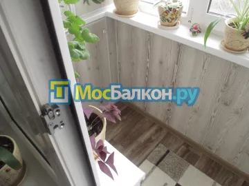 Отделка балкона и лоджии пластиковыми ПВХ панелями в Балашихе от компании МосБалкон