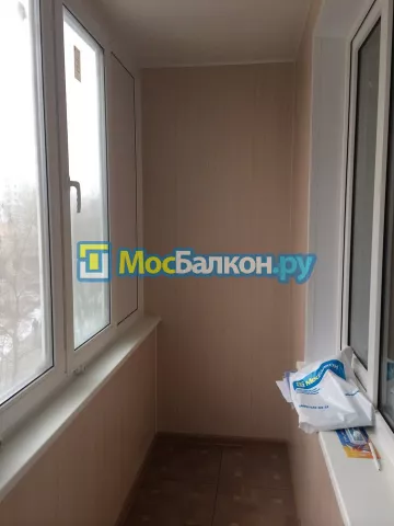 Отделка балкона и лоджии пластиковыми ПВХ панелями в Балашихе от компании МосБалкон