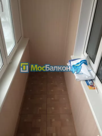 Отделка балкона и лоджии пластиковыми ПВХ панелями в Балашихе от компании МосБалкон