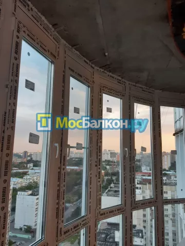 Панорамное остекление заказать под ключ по выгодной цене в Балашихе от компании МосБалкон