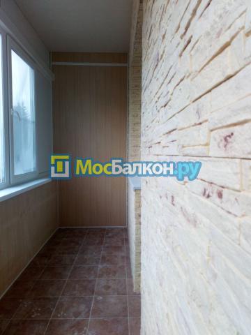 Отделка лоджий декоративным камнем с плиткой