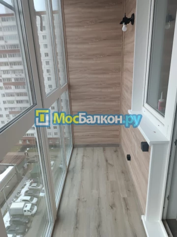 Панорамное остекление заказать под ключ по выгодной цене в Балашихе от компании МосБалкон