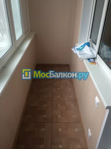 Отделка балкона и лоджии пластиковыми ПВХ панелями в Балашихе от компании МосБалкон